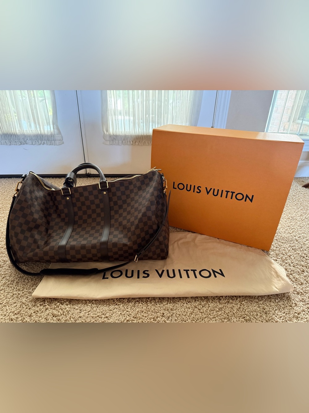 NWOT Authentic Louis Vuitton Keepall Bandoulière 55 duffle bag in Damier Ebène